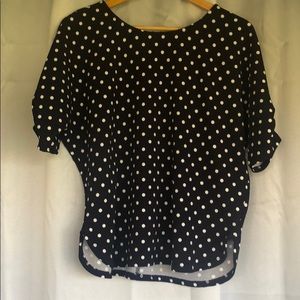 Green envelope navy/polka dot blouse L